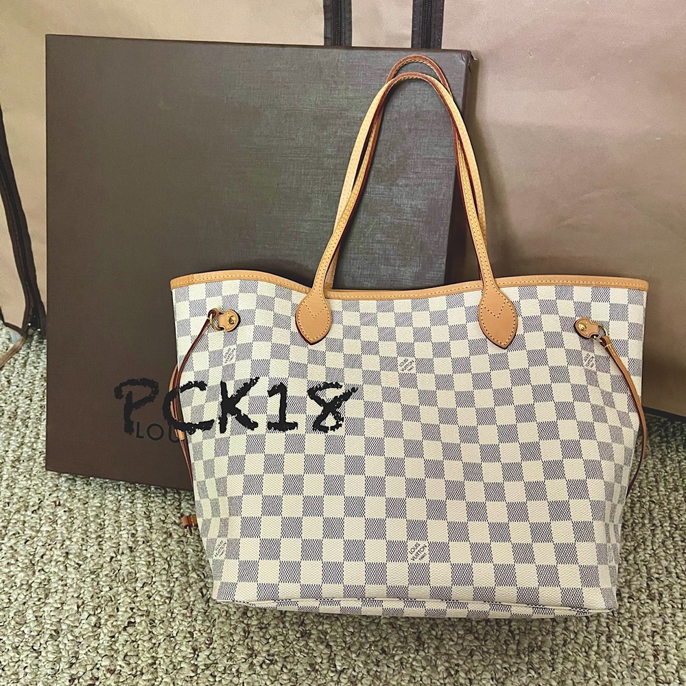 Louis Vuitton Neverfull Rose Ballerine MM Damier Azur Canvas EUC